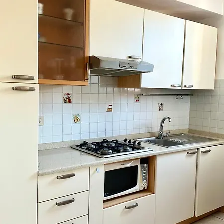 Appartement S256 - Sirolo, Comodo Trilocale In Centro Sirolo