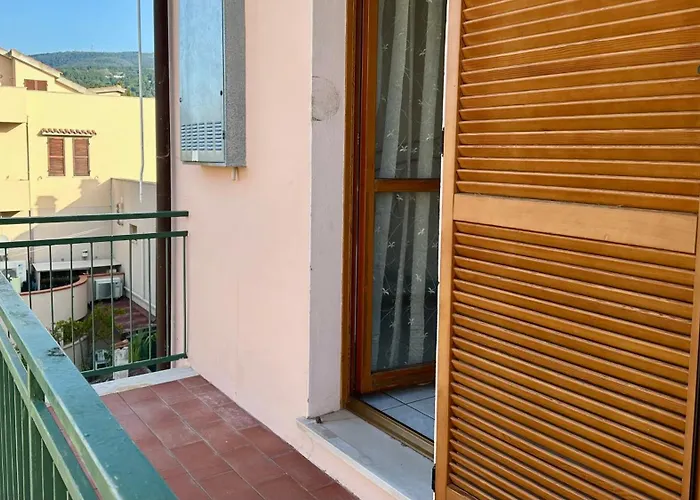 S256 - Sirolo, Comodo Trilocale In Centro *