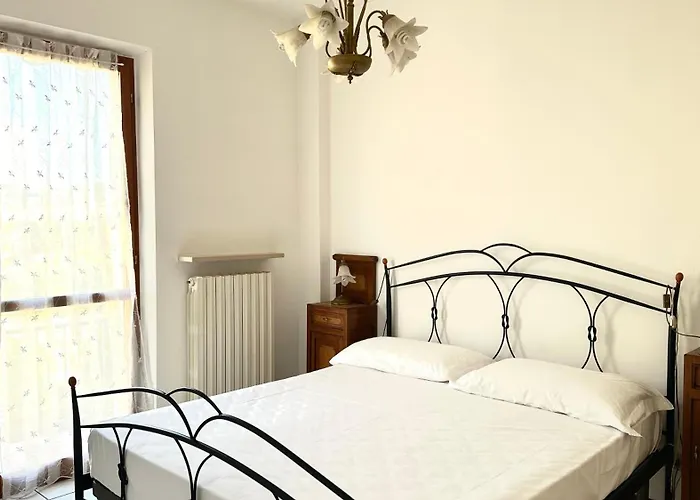 S256 - Sirolo, Comodo Trilocale In Centro Appartement Sirolo
