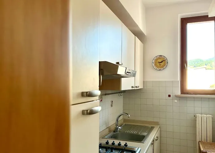 S256 - Sirolo, Comodo Trilocale In Centro *