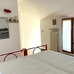 Apartment S256 - Sirolo, Comodo Trilocale In Centro