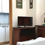 Apartment S256 - Sirolo, Comodo Trilocale In Centro