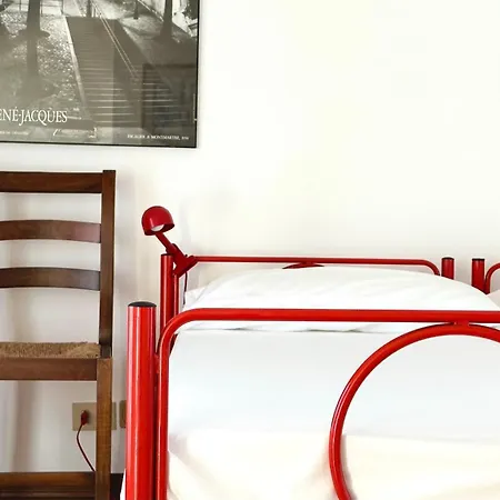 S256 - Sirolo, Comodo Trilocale In Centro